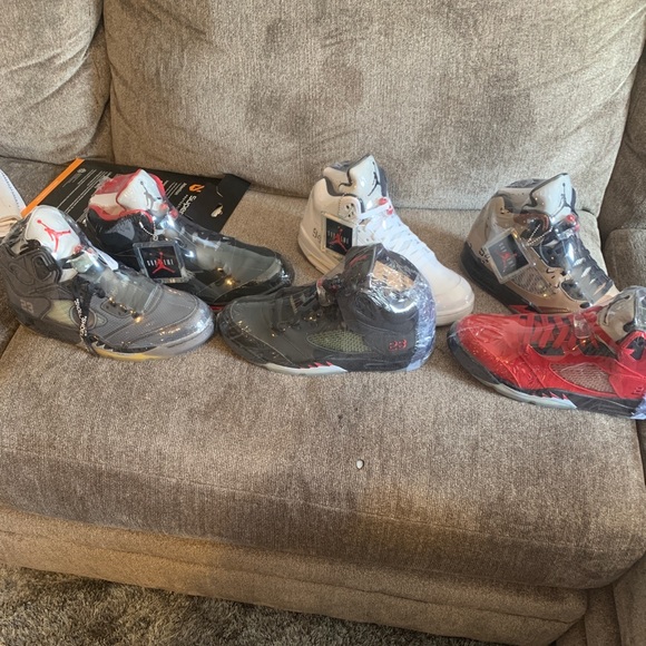 Meet your Posher, Joshua - Picture 1 of 1